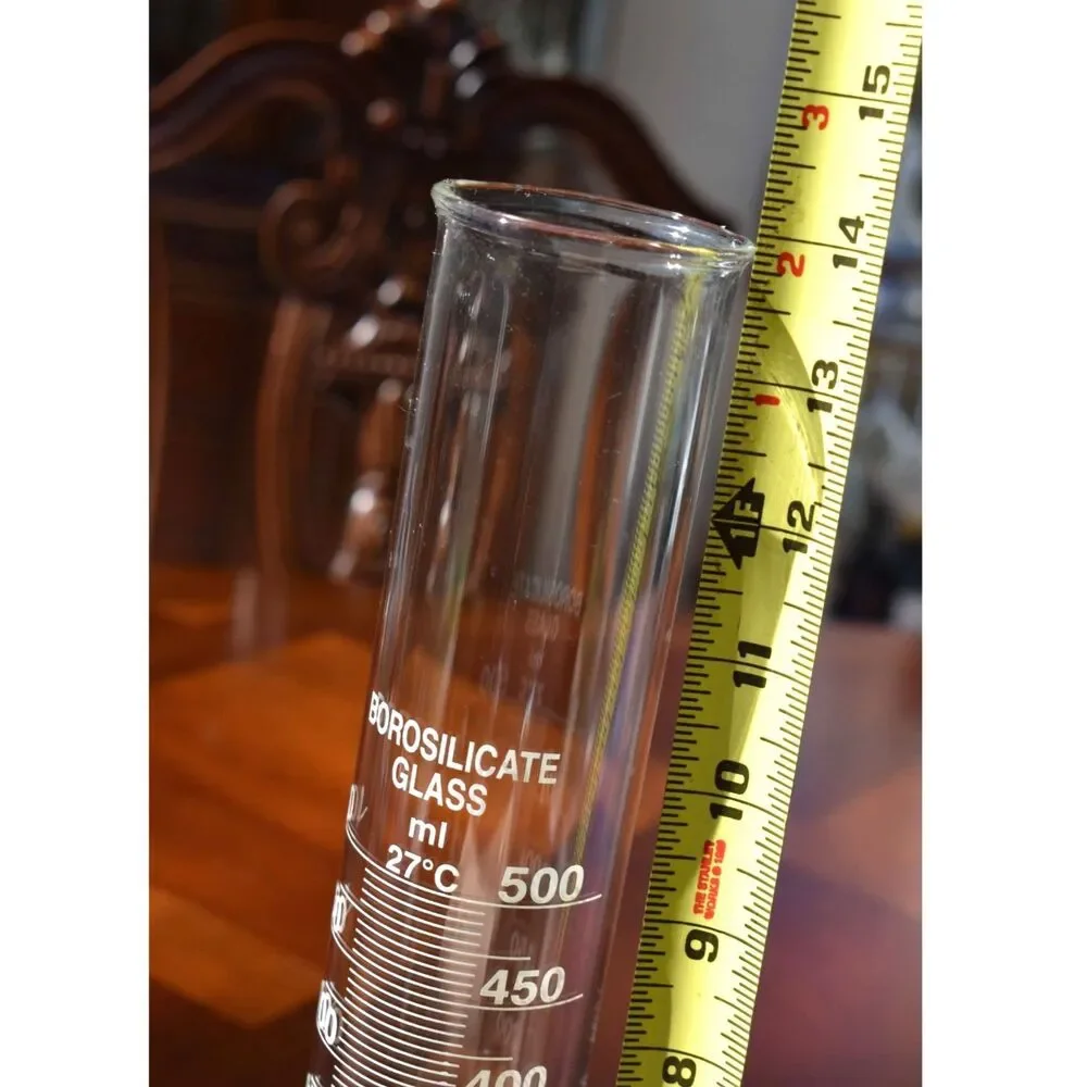 Borosilicate Glass Graduated Cylinder – 500 mL